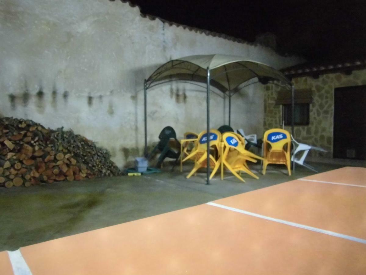 Albergue Turistico Las Eras Barcial del Barco エクステリア 写真